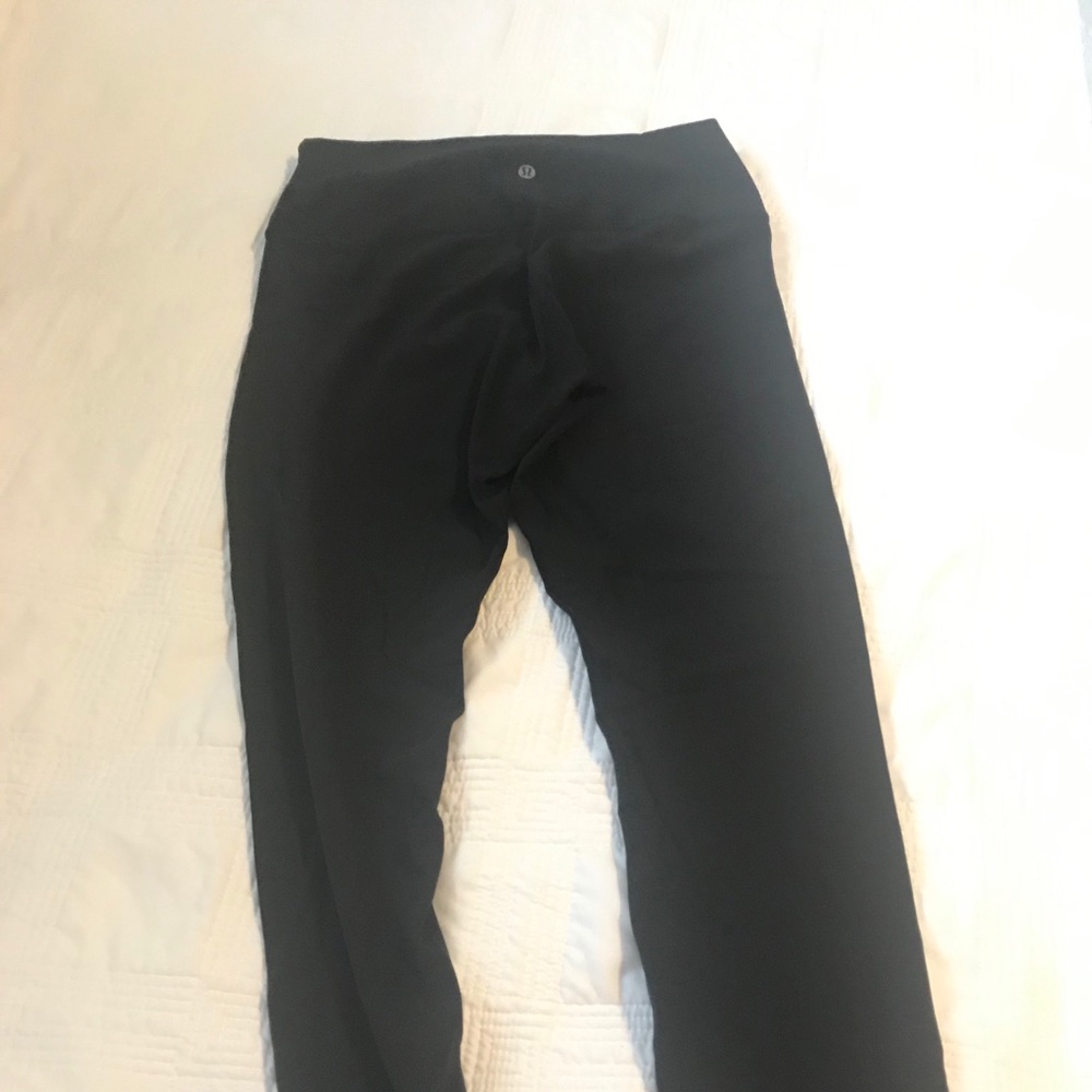 Lululemon black Wunder Under